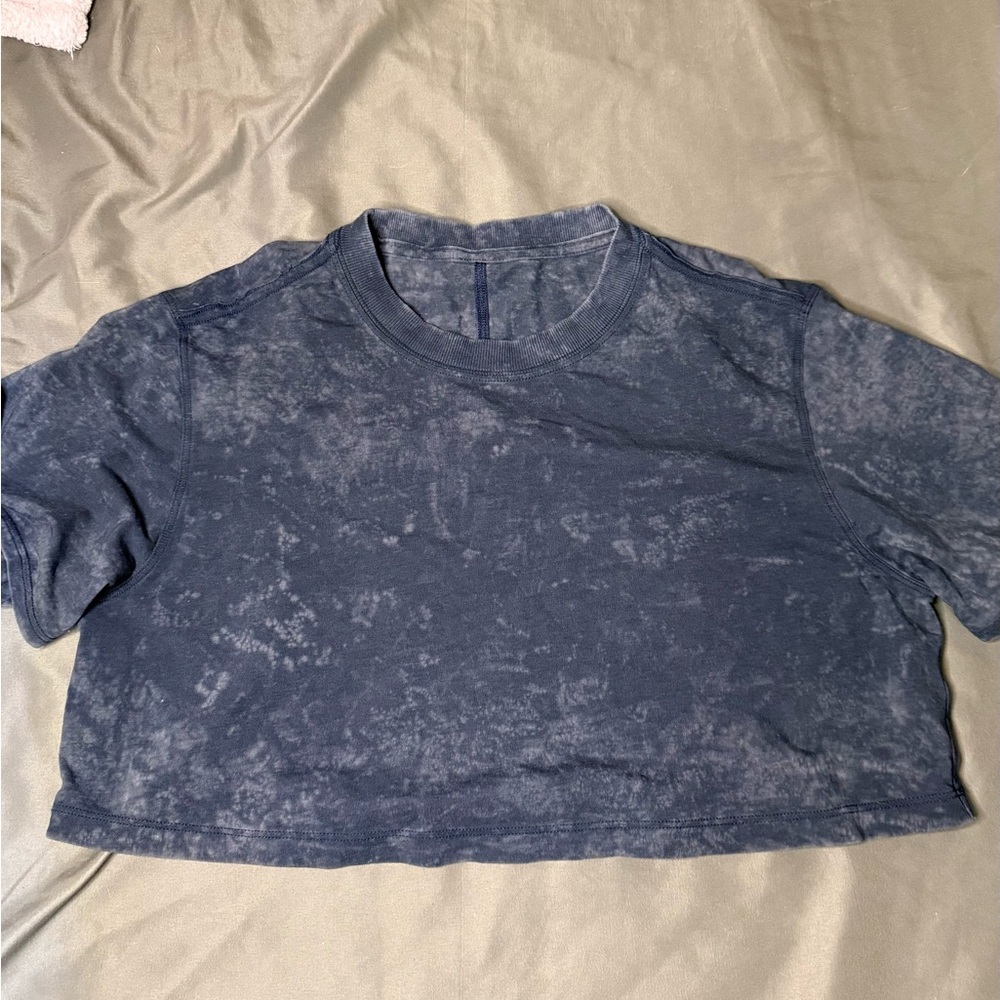 BNWOT LULULEMON Navy Blue Marble GOLD Women's Crop Top